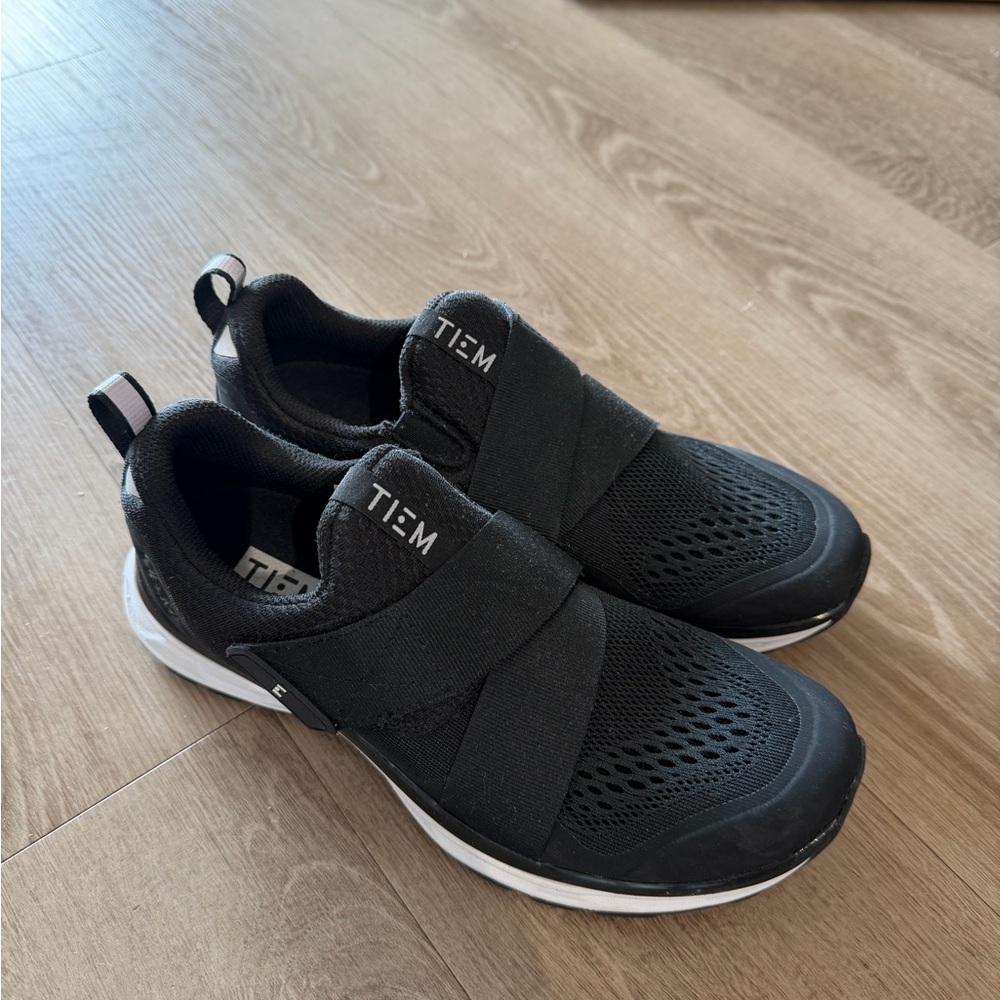 TIEM Women's Black Sneakers